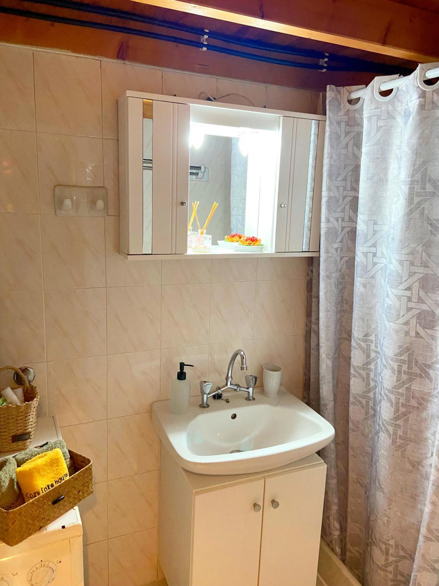 Cosy Lake House, Μια Ανάσα Πριν Τη Λίμνη Kalivia  ภายนอก รูปภาพ